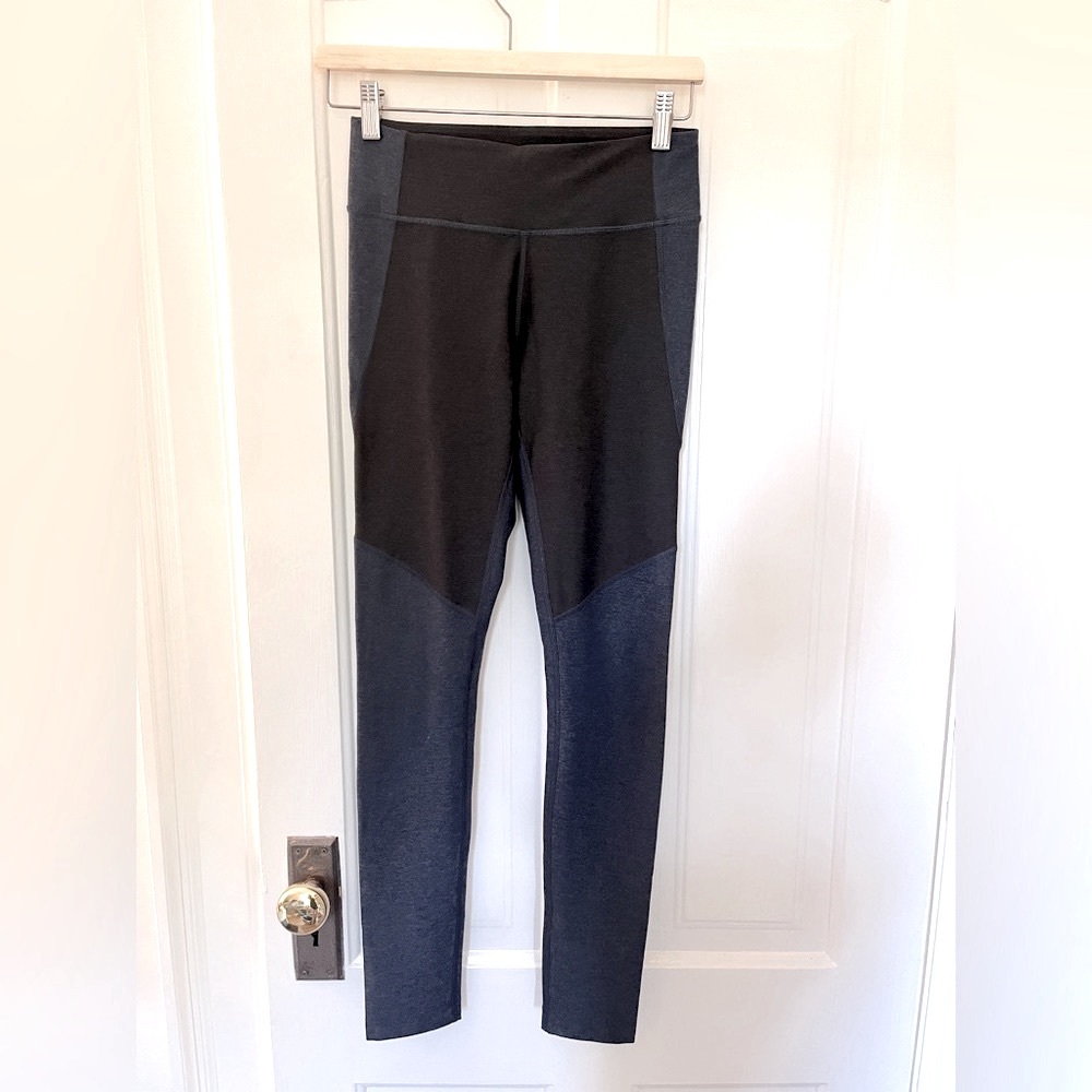Outdoor Voices High Rise Leggings - Size Small